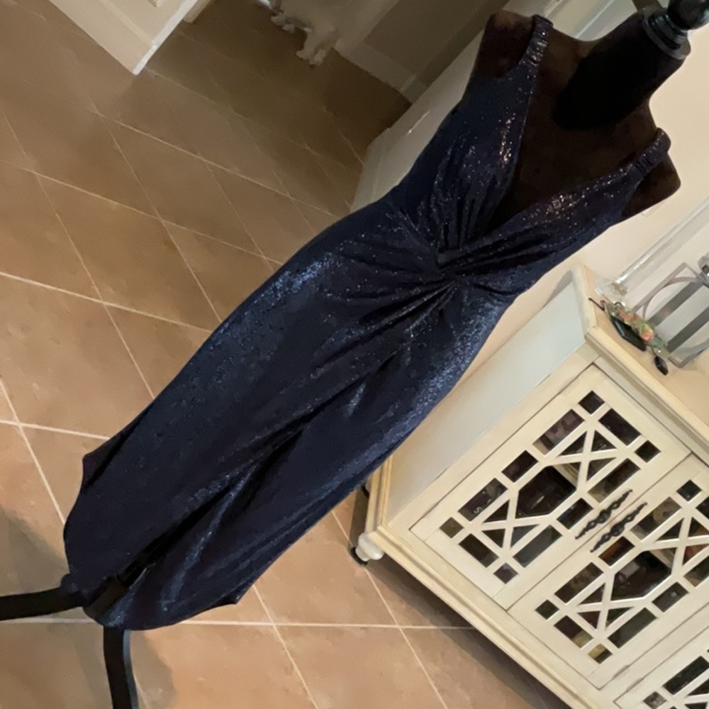 Ramy Brook Elegant Navy sparkle dress, twist front with plunging necklin…